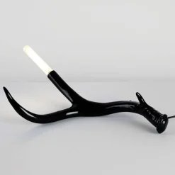Superordinate Antlers Table Lamp