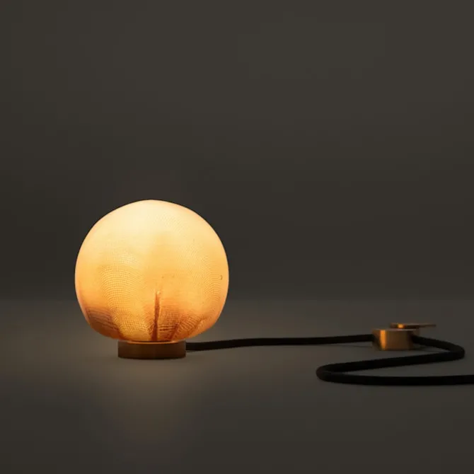 84t table lamp