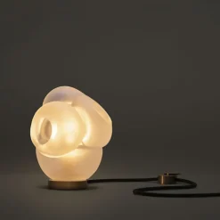 100t table lamp