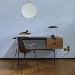 Tanis Desk