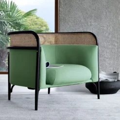Targa Lounge Chair