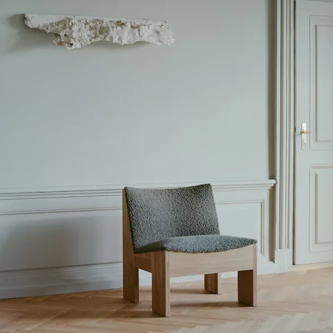 Tenon Lounge Chair Fumed Oak