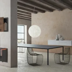 Tense Material Table Carbonized Wood