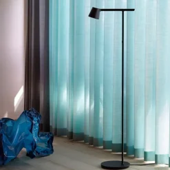 Tip Floor Lamp
