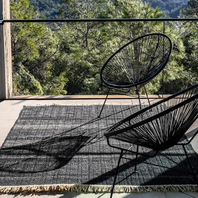Tres Outdoor Texture Black Rug