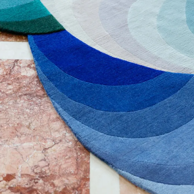 Triple Slinkie Rug