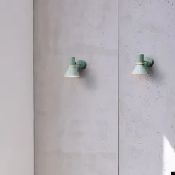 Type 80 Wall Lamp