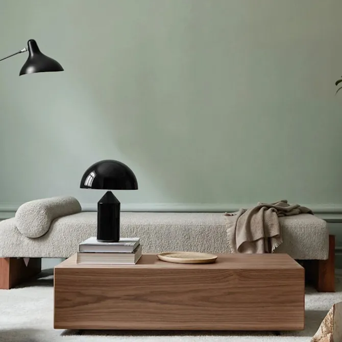 V Daybed