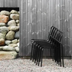 Vig Chair
