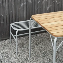 Vig Table Robinia 90 x 80 cm