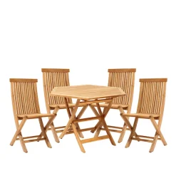 Viken spisestue med spisebord og 4 stoler