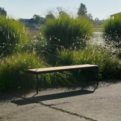 Ville Bench AV28