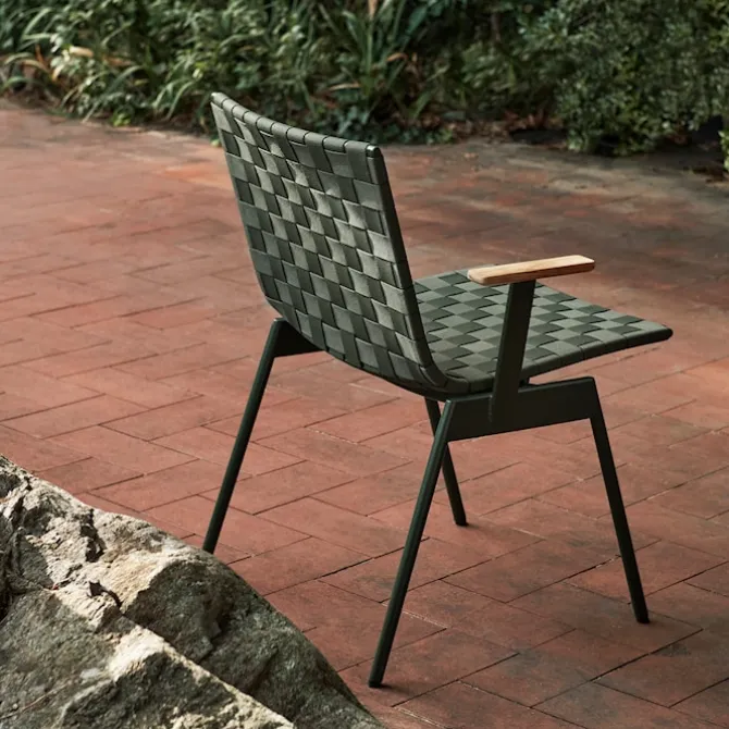 Ville Outdoor Armchair AV34
