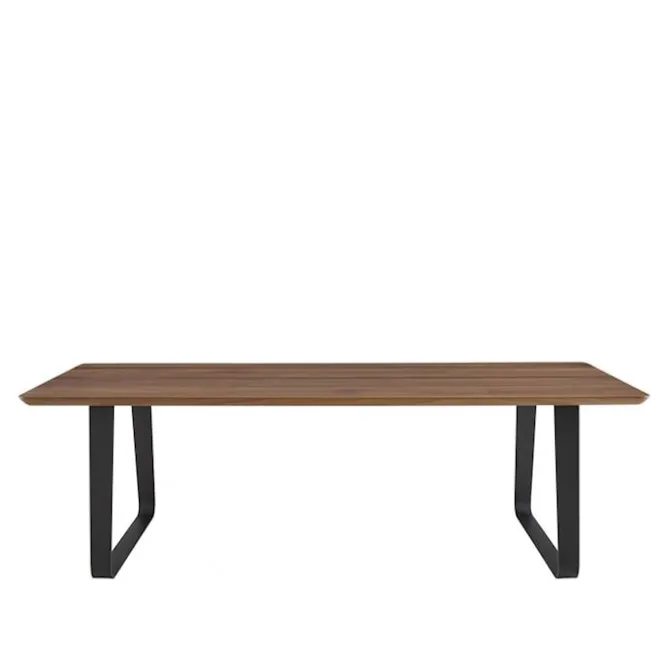 Vilna Dining Table