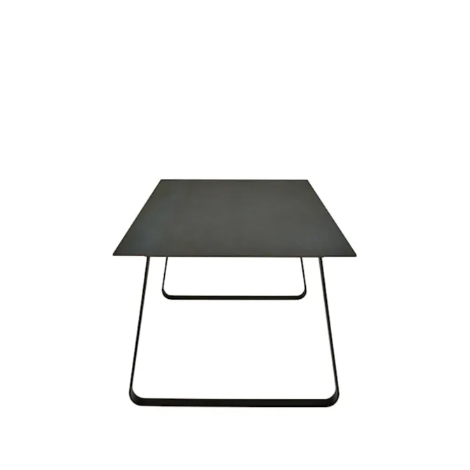 Vilna Dining Table
