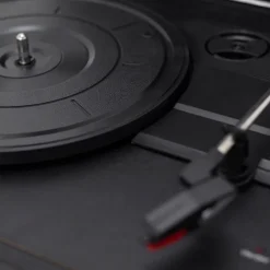 Voyager - Black Bluetooth