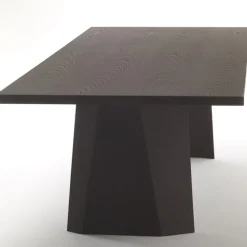 Wedge Table