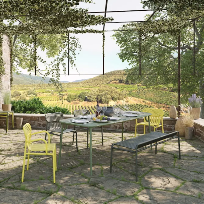 Week-End Chair With Armrests