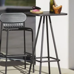 Week-End High Stool