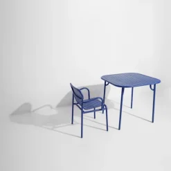 Week-End Square Table