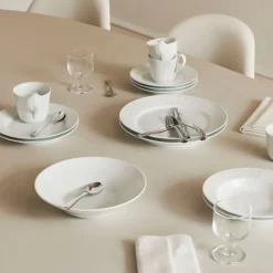 White Fluted Kopp Med Høy Hank 33 cl