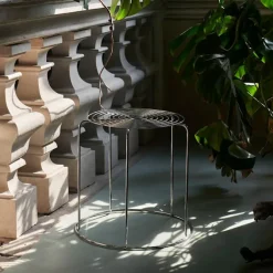 Wire Stool VP11