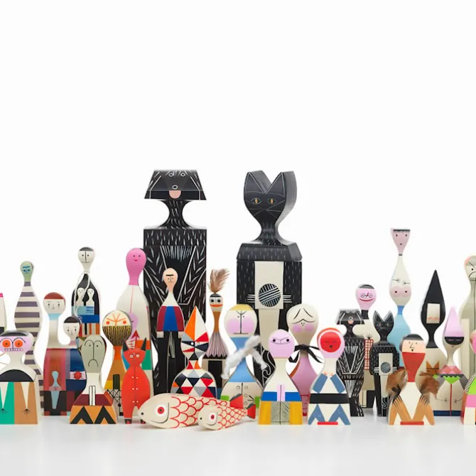 Wooden Doll No. 4 träfigur