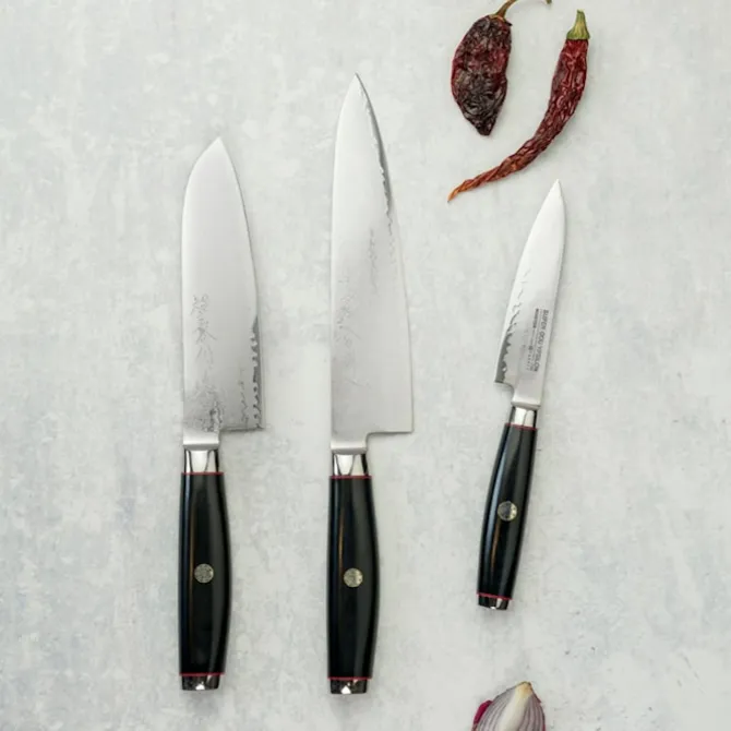 Yaxell Super Gou Ypsilon universalkniv 12 cm Inkl. Knivbeskytter