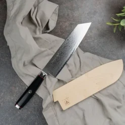 Yaxell Super Gou Ypsilon Kiritsuke 20 cm Inkl. Knivbeskytter
